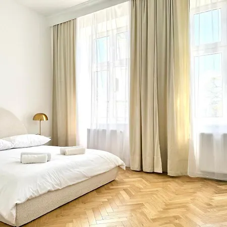 Royal Matejko - Luxury 3 Bedroom In The Old Town Krakkó