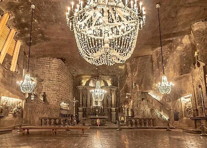 Royal Matejko - Luxury 3 Bedroom In The Old Town Appartement