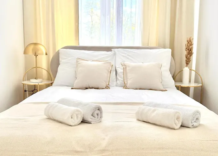 Royal Matejko - Luxury 3 Bedroom In The Old Town